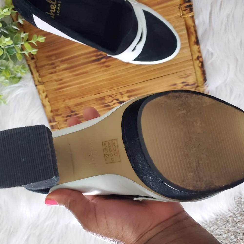 Shellys  London - Picture 7 of 13